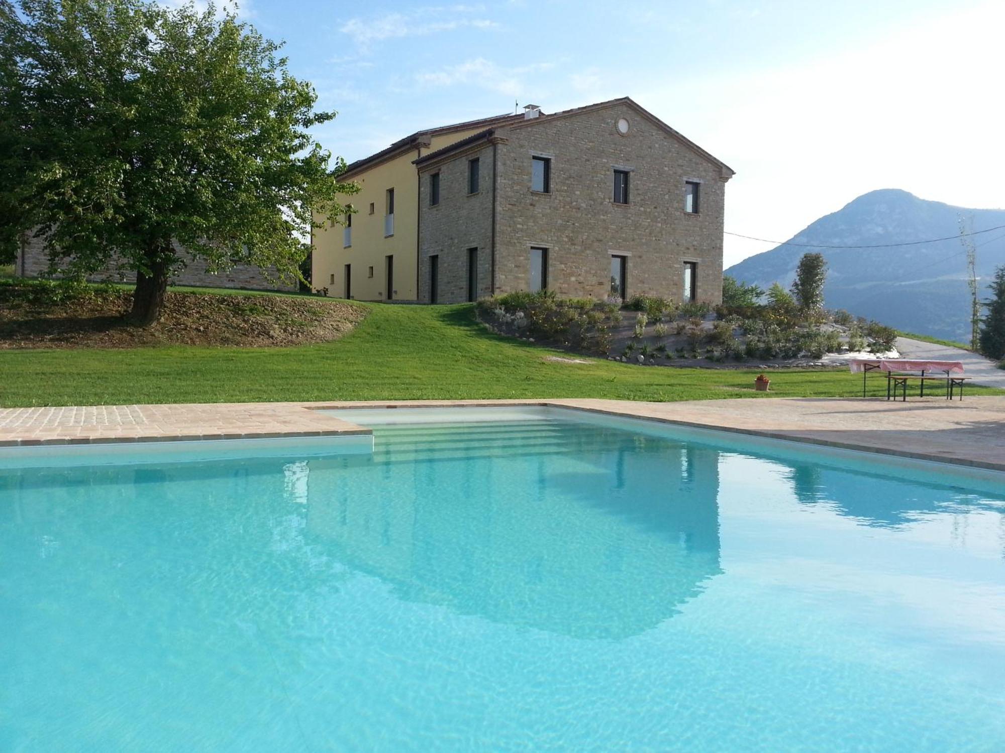 Amico Country House Serra San Quirico ภายนอก รูปภาพ