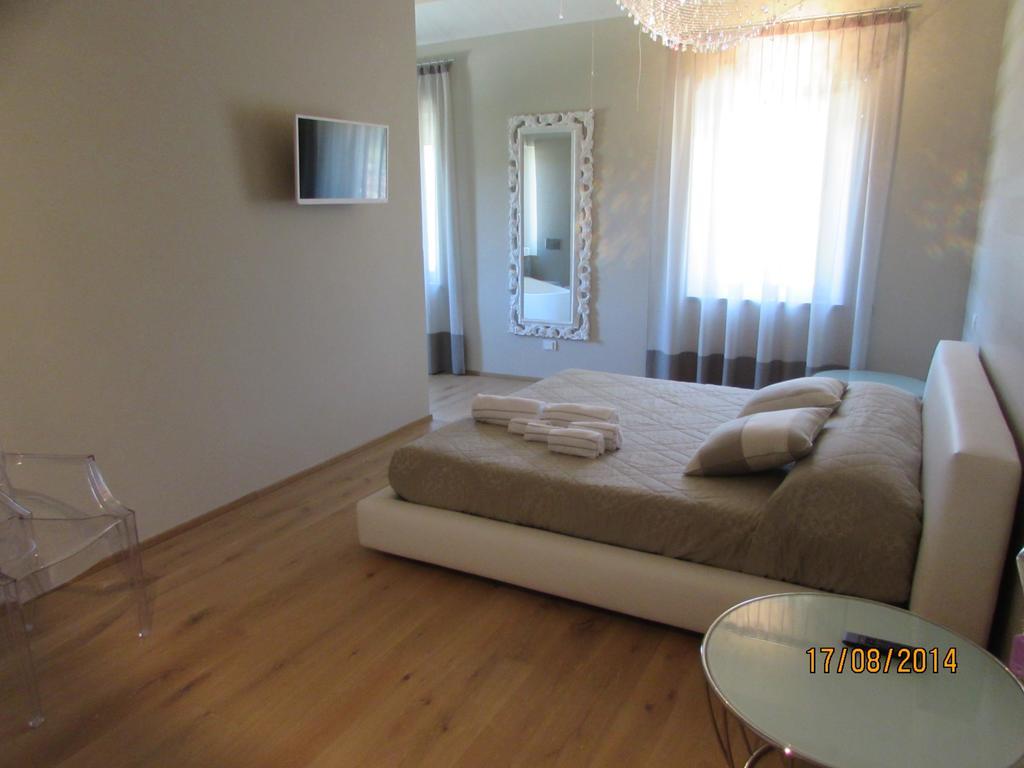 Amico Country House Serra San Quirico ห้อง รูปภาพ