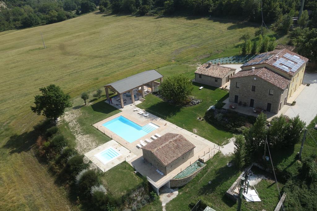 Amico Country House Serra San Quirico ภายนอก รูปภาพ