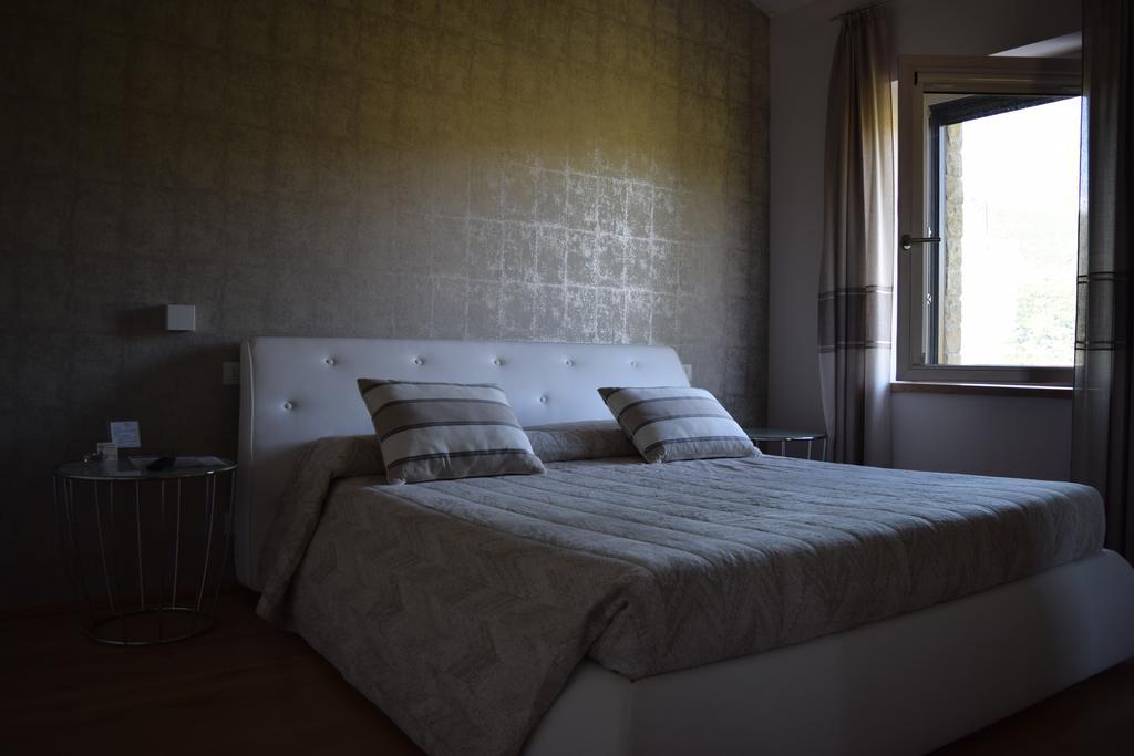 Amico Country House Serra San Quirico ภายนอก รูปภาพ